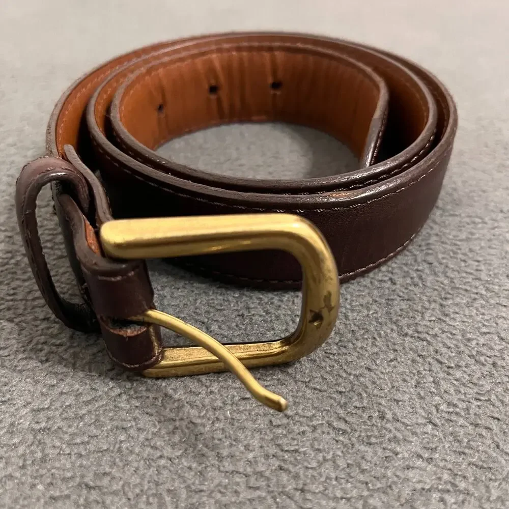 L.L. Bean Mens Leather Belt Size 30 Brown Minimalist Made in USA Brass Buckle